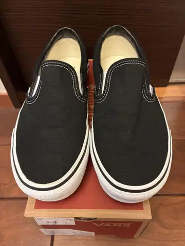 VANS (반스) 반스 클래식 슬립온 블랙 26.5cm