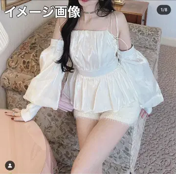 아메르주 amerge. 2way 글로시 블라우스 블랙