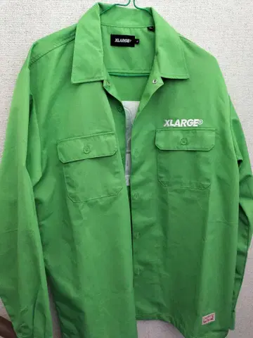 XLARGE 그린 셔츠 고릴라 로고