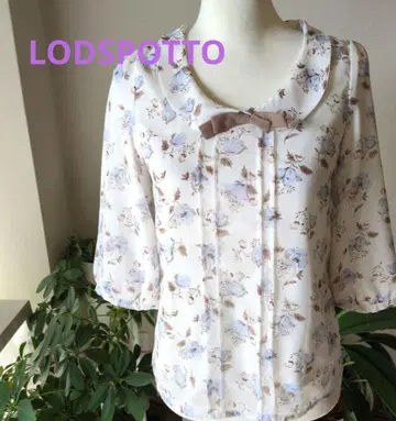 로디스포토 옷깃 쉬폰 블라우스 플라워 프린트 리본 탈부착 가능