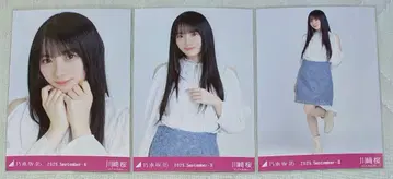 노기자카46 카와사키 사쿠라 어깨 트임 상의 브로마이드 컴프