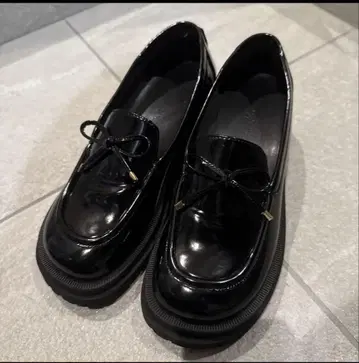 LE TALON 로퍼