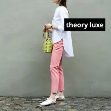 새상품급 theory luxe 코랄 레드 크롭 팬츠/테이퍼드