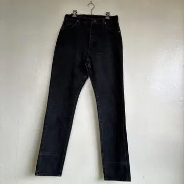 랭글러 블랙 데님 팬츠 미국제 14MWZ