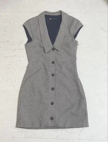 ZARA 체크 무늬 미니 원피스