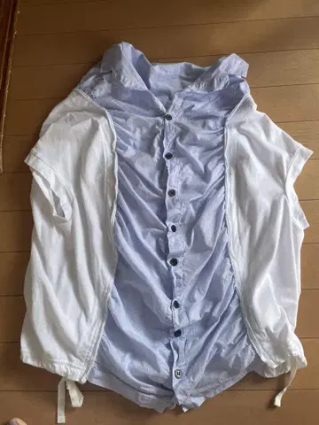 반팔 셔츠 화이트 스카이블루 스트라이프 YN-T98-070