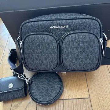 MICHAEL KORS 블랙 숄더백