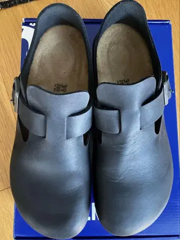 BIRKENSTOCK 런던 내로우 블랙 39