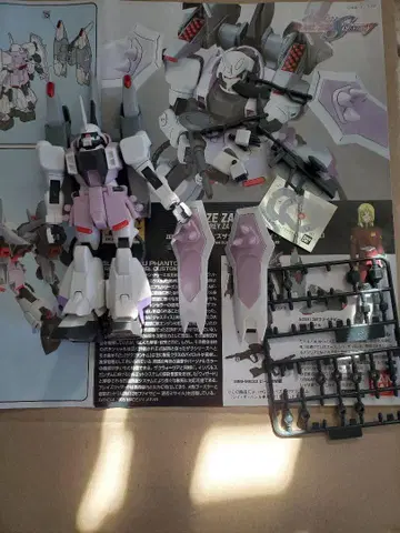 HG 블레이즈 자쿠 팬텀 레이기 조립품 정크