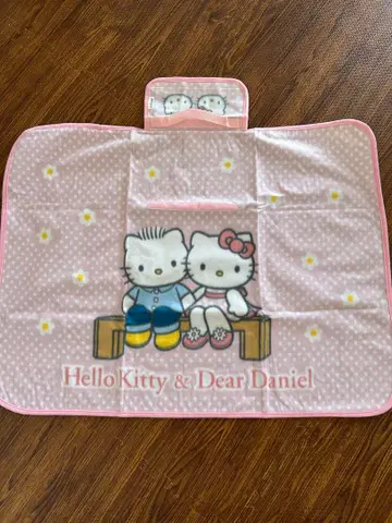 키티 산리오 플리스 레저 매트 헬로키티 디어 다니엘