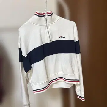 FILA 하프 지퍼 트레이닝복 크롭 기장