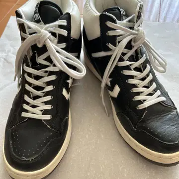 Converse Weapon 하이컷 스니커즈 블랙/화이트