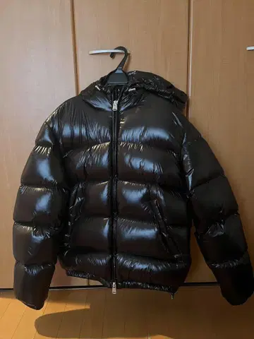 ZARA 블랙 다운 자켓 S