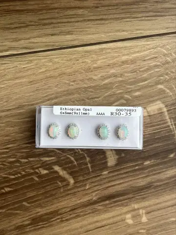 에티오피아 오팔 귀걸이