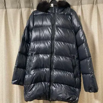 DUVETICA 블랙 다운 자켓 후드 부착