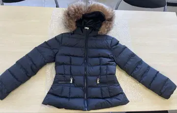 Moncler 블랙 다운 자켓 후드 부착