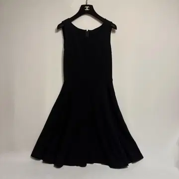 Rene 르네 블랙 플레어 원피스 슬리브리스 34