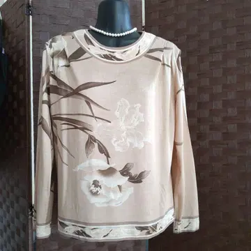 롱 레오나르 티셔츠 뒷면 지퍼 포함