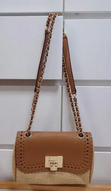 MICHAEL KORS 숄더백 베이지