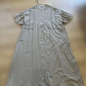 새상품 가을 귀여운 원피스 아이보리
