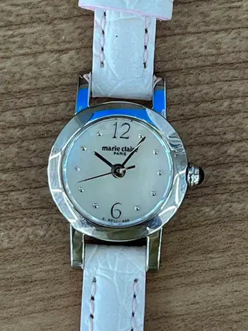 marie claire 손목시계 쿼츠 화이트