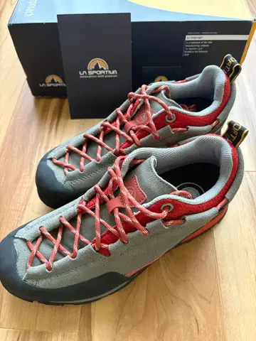 스포르티바 LA SPORTIVA BOULDER X 로우컷