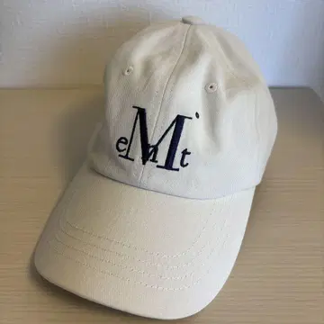 [택 포함 새상품] MUCENT signature 로고 캡 크림