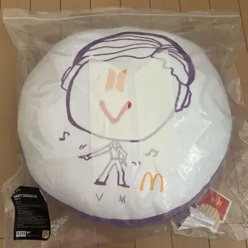 BTS 맥도날드 콜라보 쿠션 V 태태