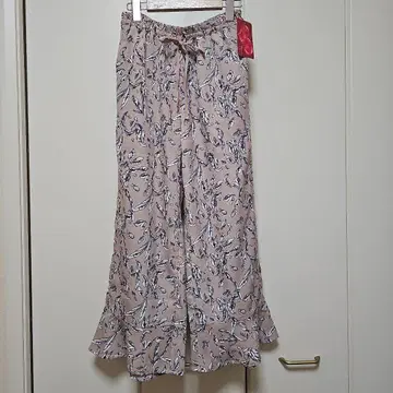 [택 포함] 앤드러브 프릴 팬츠 올 패턴 리프 무늬 베이지