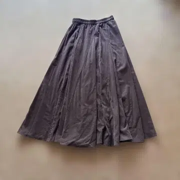 CLOCHE 다크 브라운 코듀로이 플레어 스커트