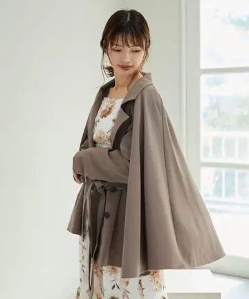 MAJESTIC LEGON 2way 케이프 디자인 트렌치 모카 S 사이즈