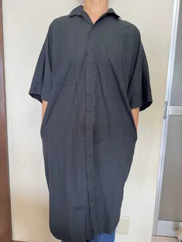 GALERIE VIE 블랙 셔츠 원피스 반팔