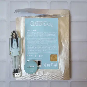 ILLIT 아이릿 모카 아크릴 스탠드 Glitter Day 서울 1