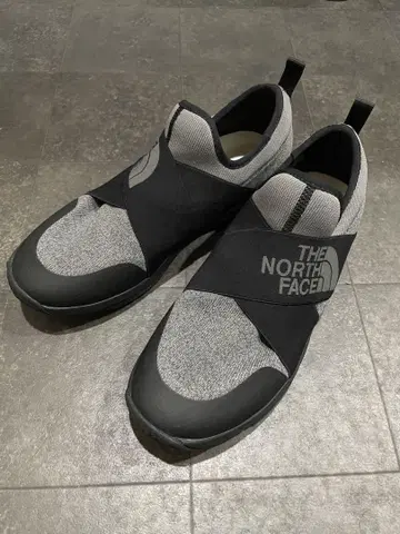 THE NORTH FACE NF51945 스니커즈 US9.0 27cm