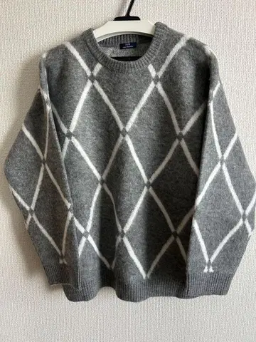 ITEMS URBAN RESEARCH 그레이 다이아몬드 스웨터