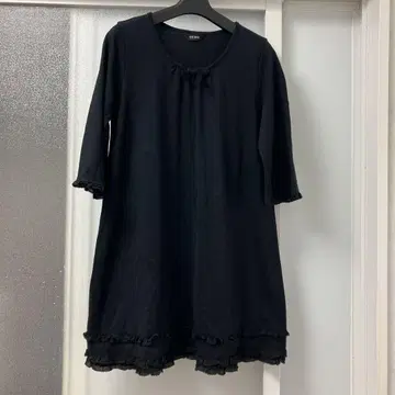 새상품급 핑크하우스 프릴 달린 5부 소매 튜닉