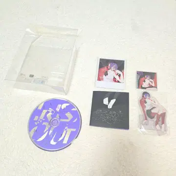 요네즈켄시 IRIS OUT반 파우치, 시리얼 없음