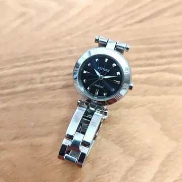 CITIZEN Wicca 블랙 시계