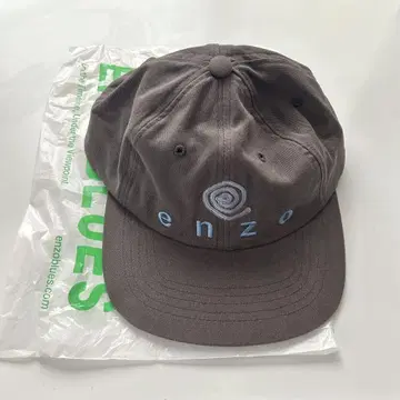 Enzo Blues 로고 야구 모자 그레이 [ 미사용 새상품 ]