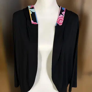 레오나르 후드티 40 블랙 베이스