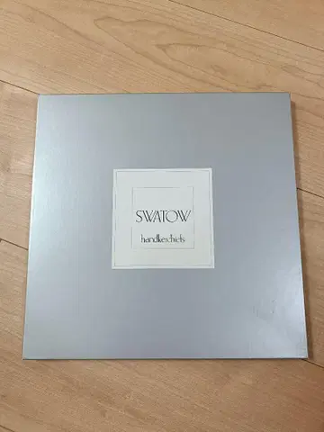 스 와토 손수건