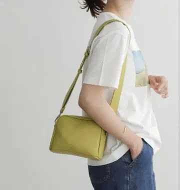 어반 리서치 숄더백 2way