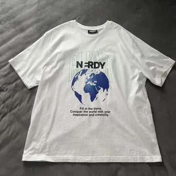 NERDY 오버 사이즈 티셔츠 화이트