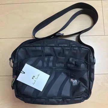 폴 스미스 숄더백 블랙
