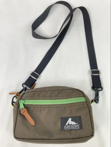 GREGORY(그레고리) 패디드 숄더 파우치 S