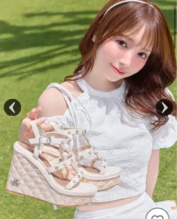 미셸 마카롱 퀼팅 웨지 샌들 L 사이즈