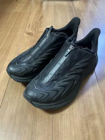 HOKA ONE ONE PROJECT CLIFTON BLACK 27.5