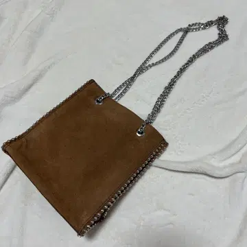 ZARA 브라운 스웨이드 스터드 핸드백