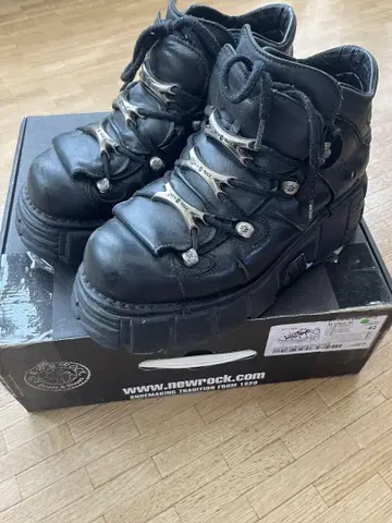 New Rock 부츠 사이즈 42