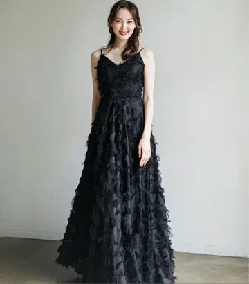 비터 스위트 페더 드레스 웨딩 촬영